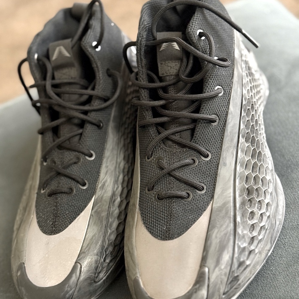 Men's Black and Gray Athletic Shoes